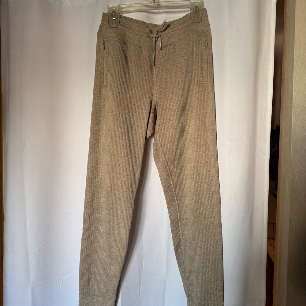 lululemon athletica Men's Knit Joggers in Taupe